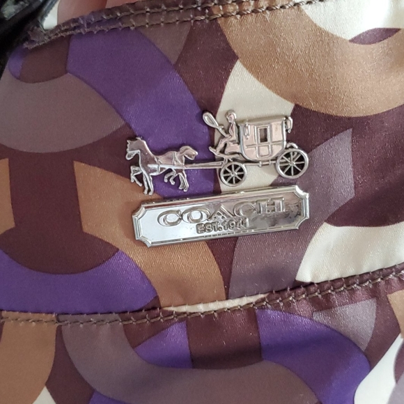 Coach Shoulder Bag - Picture 5 of 10